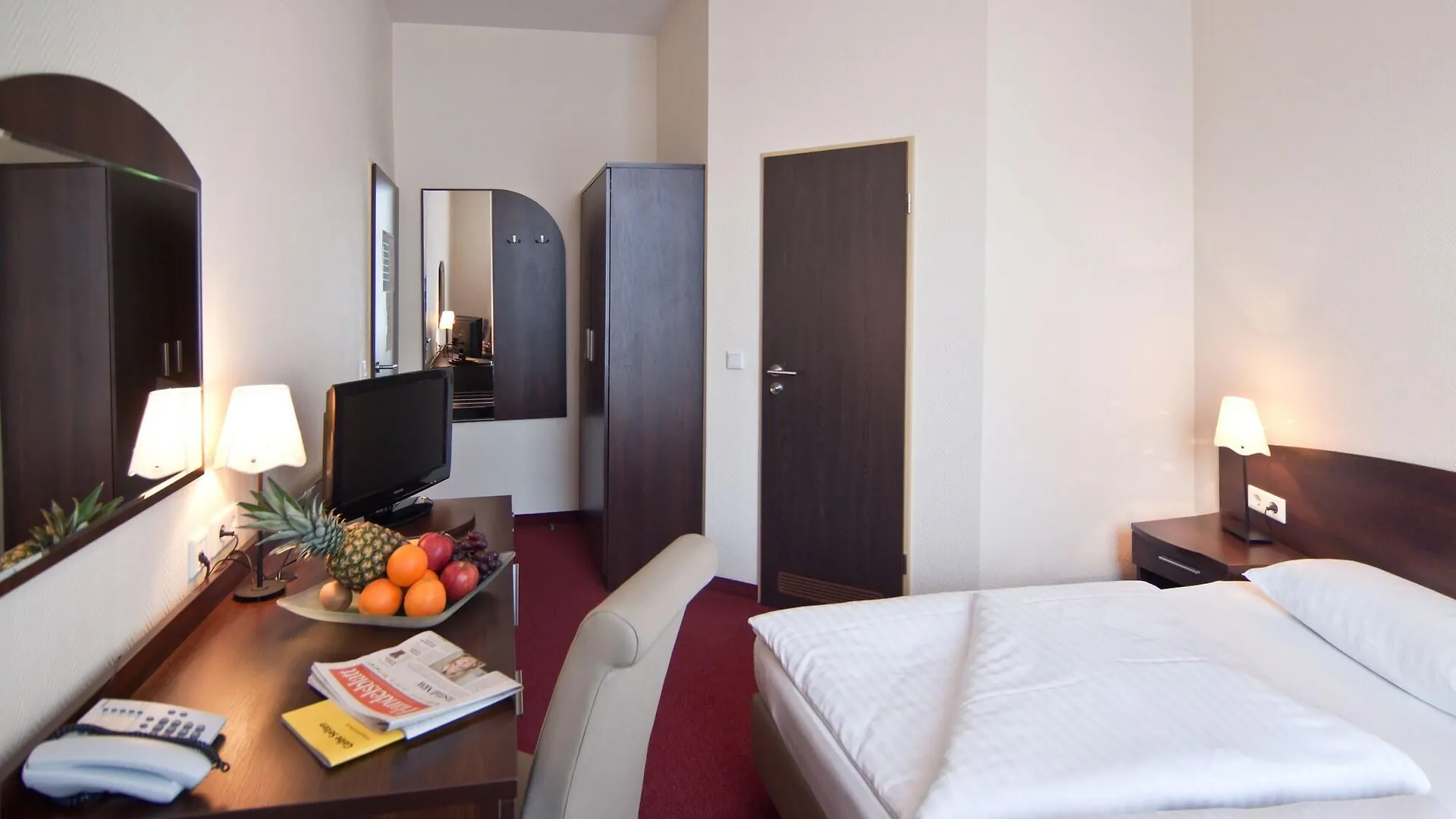Novum Hotel Eleazar City Center Hamburg Germany